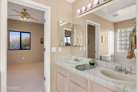 555 E Agave Dr, Tucson, AZ 85704 photo 23