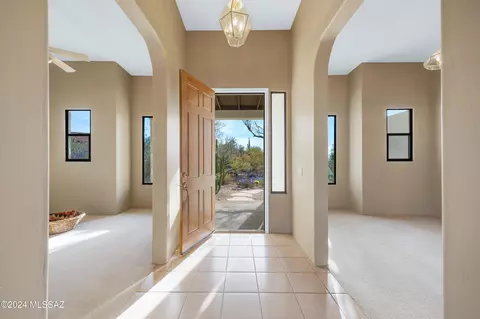 555 E Agave Dr, Tucson, AZ 85704 photo 6