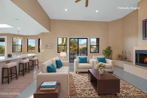 555 E Agave Dr, Tucson, AZ 85704