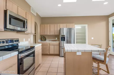 555 E Agave Dr, Tucson, AZ 85704 photo 15