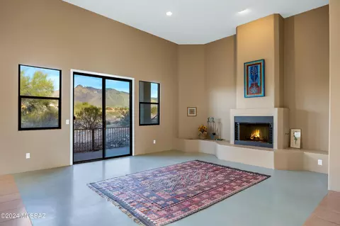 555 E Agave Dr, Tucson, AZ 85704 photo 4