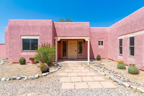 1141 N Darlene Dr, Vail, AZ 85641