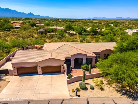 1357 S Madera Reserve Dr, Green Valley, AZ 85614