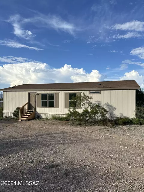 3549 E White Cloud Way, Vail, AZ 85641