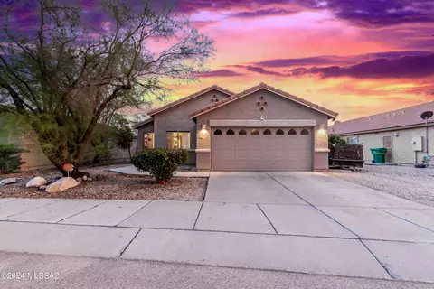 2987 W Touring Pl, Tucson, AZ 85746