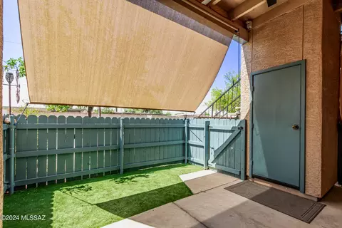 8080 E Speedway Blvd #709, Tucson, AZ 85710