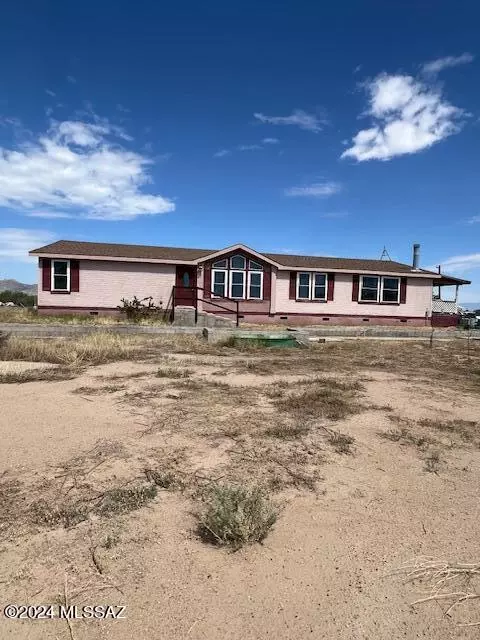 351 N Vista Ave, Willcox, AZ 85643