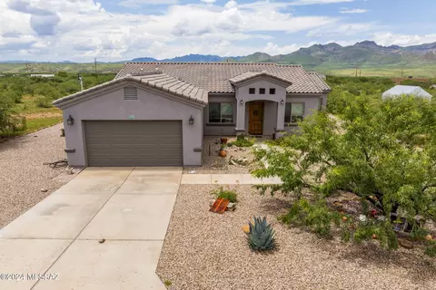 1790 Palestina Ct, Rio Rico, AZ 85648