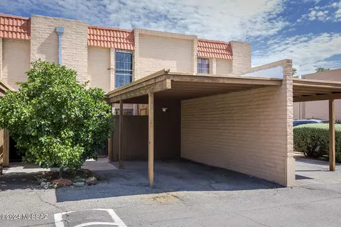2875 N Tucson Blvd #14, Tucson, AZ 85716