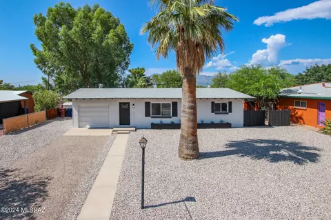 5731 E Rosewood St, Tucson, AZ 85711