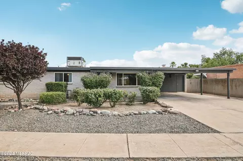 250 E Bromley St, Tucson, AZ 85704