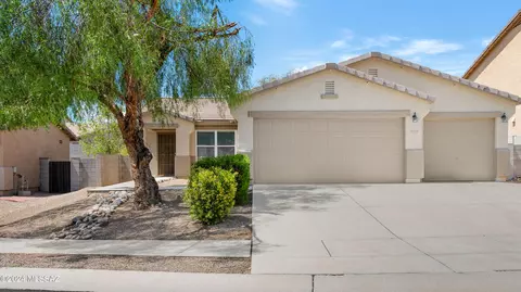 9329 N June Bug Dr, Tucson, AZ 85742