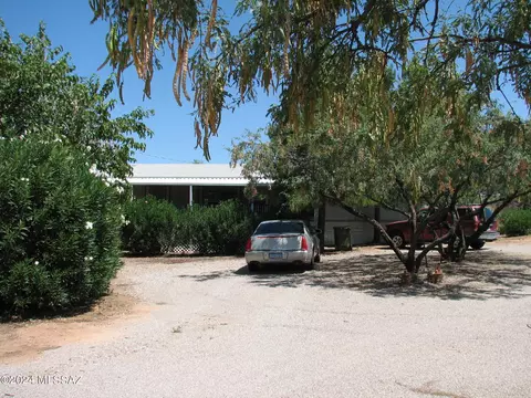 3228 W Navajo Trl, Benson, AZ 85602