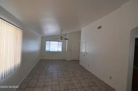 Living - 6458 E Cyclone Dr, Tucson, AZ 85730 photo 1 of 2