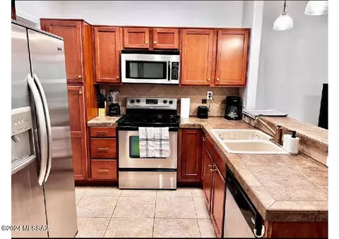 2016 E River Rd #204, Tucson, AZ 85718 photo 11