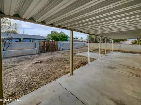Exterior - 6051 E 29th St, Tucson, AZ 85711 photo 2 of 2