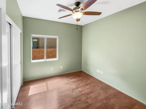 Bedroom - 7638 E Picket Fence Ln, Tucson, AZ 85756 photo 4 of 8