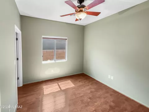 Bedroom - 7638 E Picket Fence Ln, Tucson, AZ 85756 photo 6 of 8
