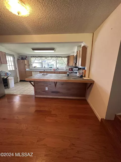 Kitchen - 3333 N Circle I Rd, Willcox, AZ 85643 photo 4 of 4
