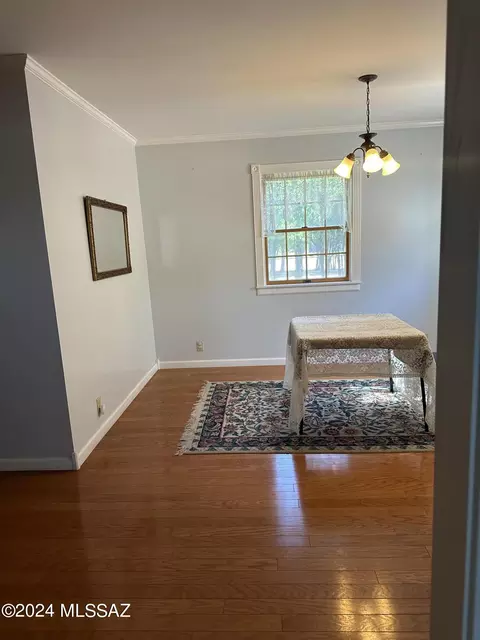 Dining - 3333 N Circle I Rd, Willcox, AZ 85643 photo 1 of 1