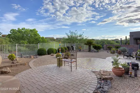 5613 S Acacia Canyon Pl, Green Valley, AZ 85622