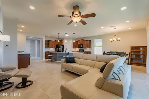 13999 E Barouche Dr, Vail, AZ 85641 photo 14