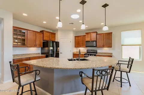 13999 E Barouche Dr, Vail, AZ 85641 photo 7