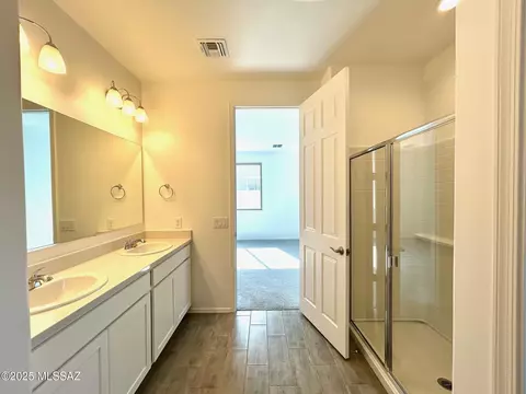 11846 E Becker Dr, Vail, AZ 85641 photo 7