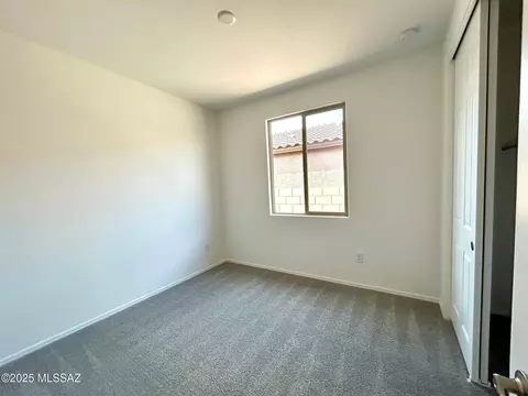 11846 E Becker Dr, Vail, AZ 85641 photo 9