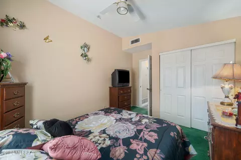Bedroom - 1380 E Lapwing Way, Tucson, AZ 85706 photo 2 of 2