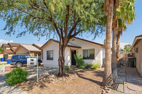 1380 E Lapwing Way, Tucson, AZ 85706