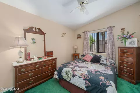 Bedroom - 1380 E Lapwing Way, Tucson, AZ 85706 photo 1 of 2