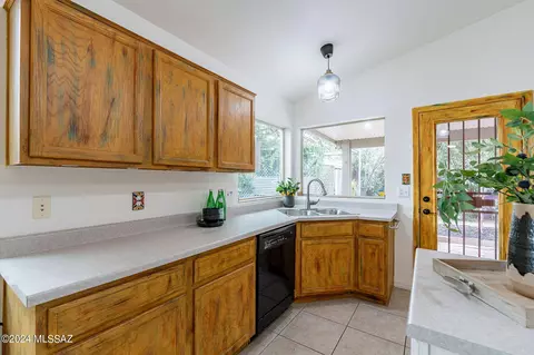 9651 E Belasco Loop, Tucson, AZ 85748 photo 15
