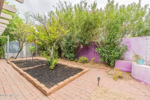 9651 E Belasco Loop, Tucson, AZ 85748 photo 38