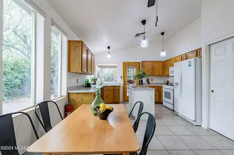 9651 E Belasco Loop, Tucson, AZ 85748 photo 21