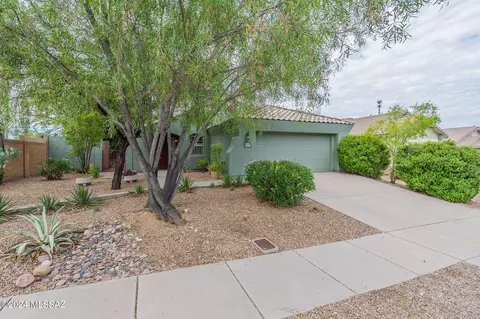 9651 E Belasco Loop, Tucson, AZ 85748 photo 8
