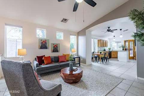 9651 E Belasco Loop, Tucson, AZ 85748 photo 4