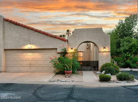 638 W Rushwood Dr, Tucson, AZ 85704