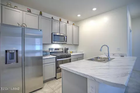 12718 N Whatley Ave, Marana, AZ 85653