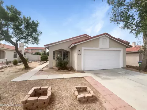 9480 N Albatross Dr, Tucson, AZ 85742