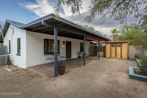 924 N Bryant Ave, Tucson, AZ 85711