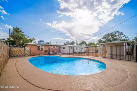3743 E Frankfort Stra, Tucson, AZ 85706