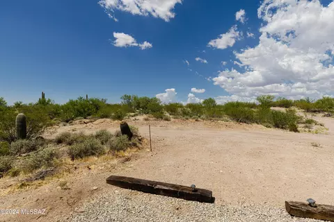 0 E Rustlers Trl #B/C, Tucson, AZ 85739 photo 26