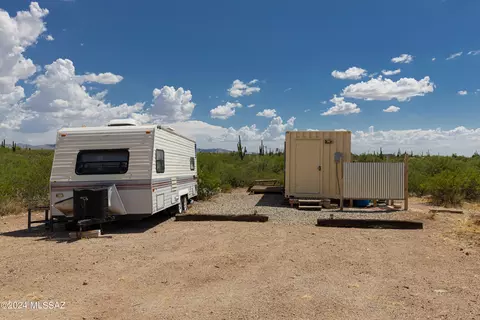 0 E Rustlers Trl #B/C, Tucson, AZ 85739 photo 24