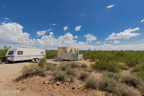 0 E Rustlers Trl #B/C, Tucson, AZ 85739 photo 28