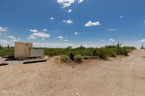 0 E Rustlers Trl #B/C, Tucson, AZ 85739 photo 25