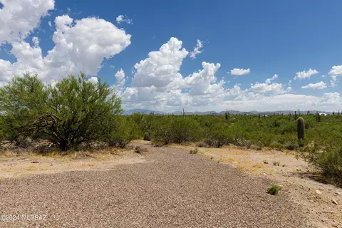 0 E Rustlers Trl #B/C, Tucson, AZ 85739 photo 12