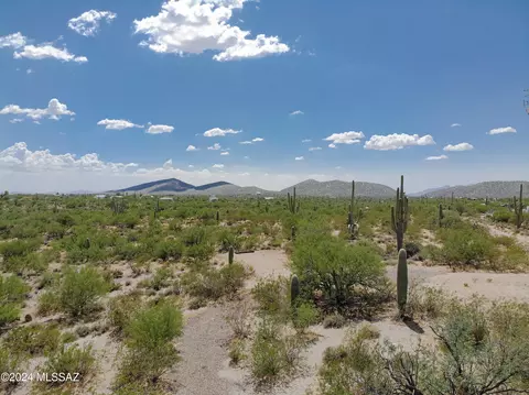 0 E Rustlers Trl #B/C, Tucson, AZ 85739 photo 36