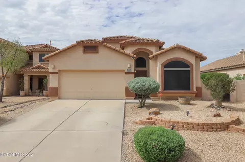 7485 N Benet Dr, Tucson, AZ 85743