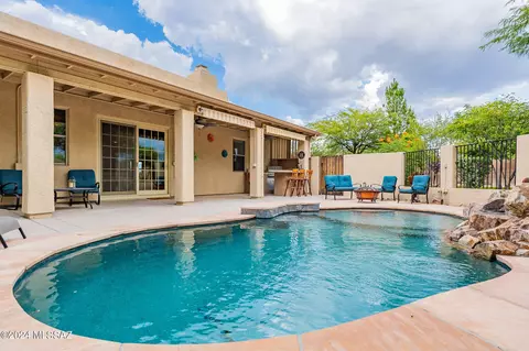 14390 E Madrona Station Pl, Vail, AZ 85641